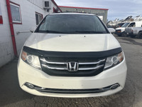 Touring | LEATHER | DVD | NAV | SUNROOF | PWR SIDE DOORS/HATCH Check out this 2016 Honda Odyssey Tou... (image 2)