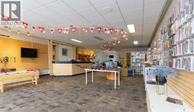 Exceptional Mixed-Use Property in High-Traffic Commercial Area Prime opportunity to own a versatile...