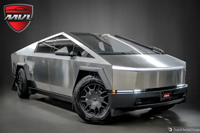 2024 Tesla Cybertruck Cyberbeast Cyberbeast | Full Self-Drivi... in Cars & Trucks in Oakville / Halton Region - Image 2