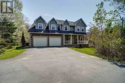 This beautiful 2 storey is situated on over an acre lot with lake frontage in Fall River. Enjoy the...