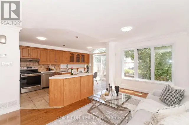 45 SCAMPTON DRIVE Ottawa, Ontario in Houses for Sale in Ottawa - Image 10