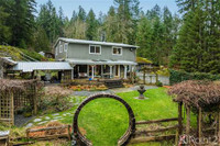 7295 Osborne Bay Rd