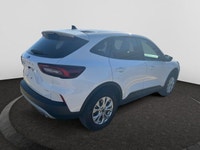 Check out this vehicle's pictures, features, options and specs, and let us know if you have any ques... (image 4)