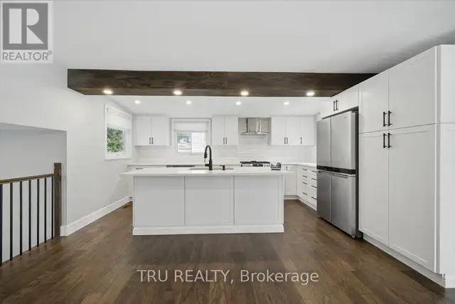 2114 BALHARRIE AVENUE Ottawa, Ontario in Houses for Sale in Ottawa - Image 9