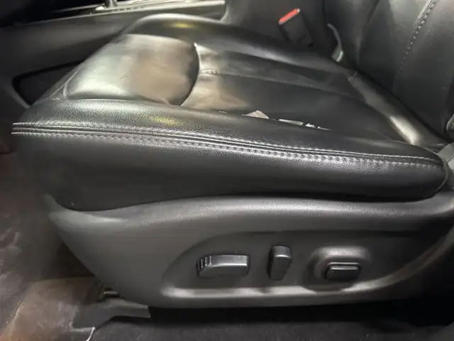 2014 Nissan Pathfinder 2WD 4dr SL in Cars & Trucks in Longueuil / South Shore - Image 18