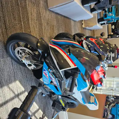 KidsVip - Exclusive Ride On Cars Dealership for Kids 180 Trowers Rd #16, Woodbridge, ON L4L 5Z6 Mon...