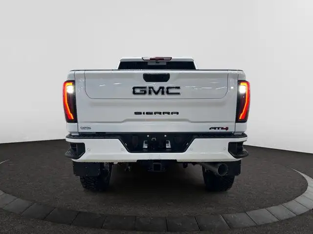 2026 GMC Sierra 2500HD AT4 in Cars & Trucks in Regina - Image 5