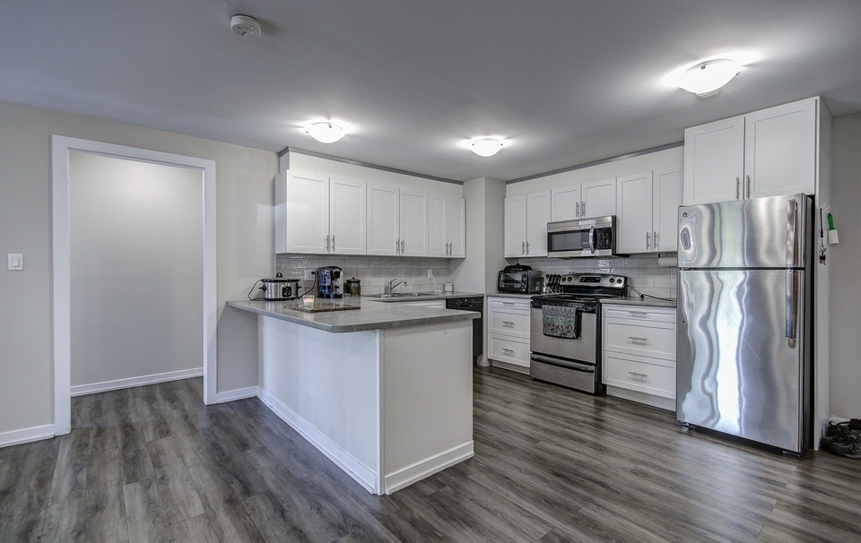 64 Roehampton Ave.  - Spacious 1 Bedroom Apartment 2