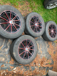4x Mag 5x114 17 pouces avec du rouge pneus fini 400$