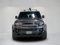 This 2023 Land Rover Defender 130 X-Dynamic SE P400 is a local Ontario vehicle with a clean Carfax r... (image 5)
