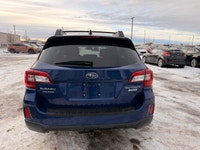 2017 Subaru Outback AWD : : No Reported Accidents | 181,690 km All-Wheel Drive (AWD) – 2.5L I4 Engin... (image 4)