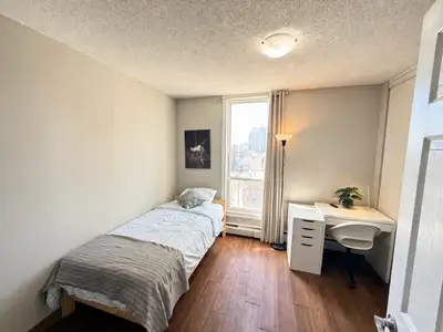 Smart and Flexible Living A simple way to live comfortably: private bedrooms, shared spaces, and a b...