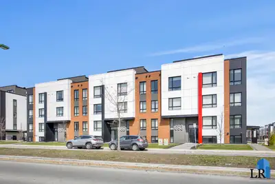 Appartement 3½ à louer | 641-102 Bout du Plateau Prix : 1575 $/mois Disponible : Maintenent Appartem...
