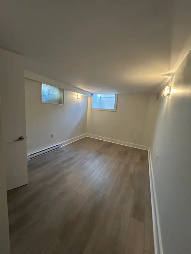 Bright Spacious 2 Bedrooms Apartments North End in Long Term Rentals in City of Halifax - Image 20