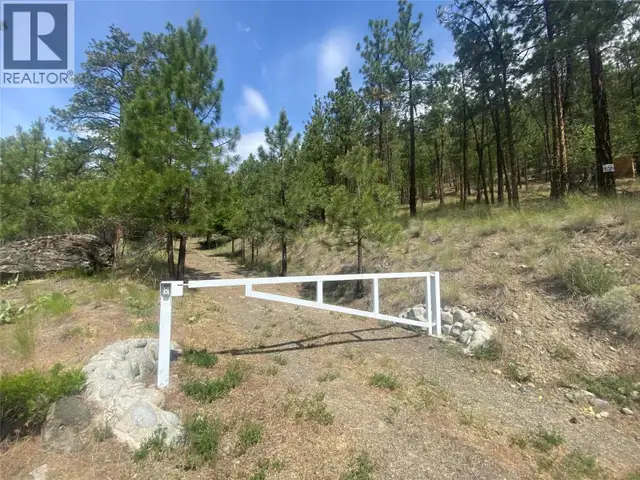 101 AIRPORT Road Lillooet, British Columbia in Land for Sale in Whistler - Image 2
