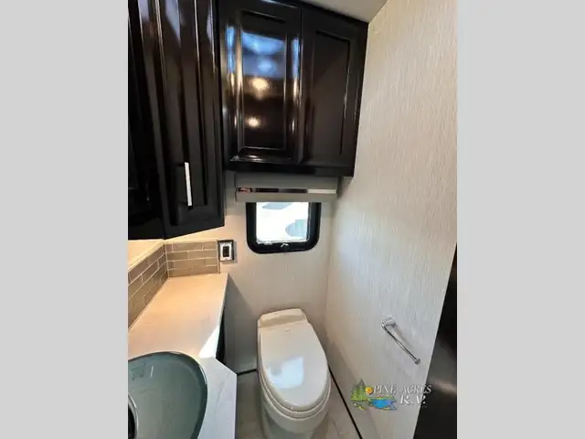 2026 Newmar Ventana 4369 Dual Tag Axles | RVs & Motorhomes | Moncton ...