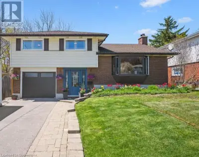 Escape to Cottage Living Every Day! Why limit relaxation to weekends? This family home brings the co...
