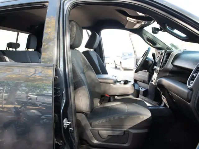 2026 Ram 3500 Tradesman* Crew Cab 4x4, 12 Inch Screen, 5th | Cars ...