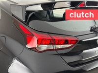 NO ACCIDENTS / CLEAN CARFAX / 1 OWNER / Front Heated Seats, Climate Control, Auxiliary Audio Input a... (image 9)