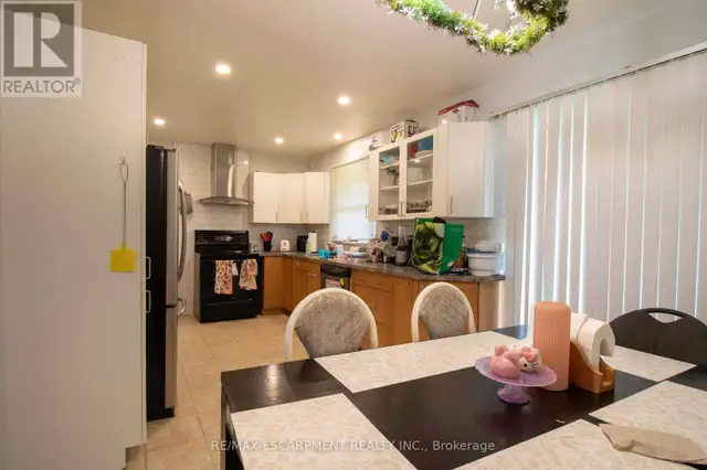 29 MASTERSON AVENUE St. Catharines (Glendale/Glenridge), Ontario in Houses for Sale in St. Catharines - Image 10