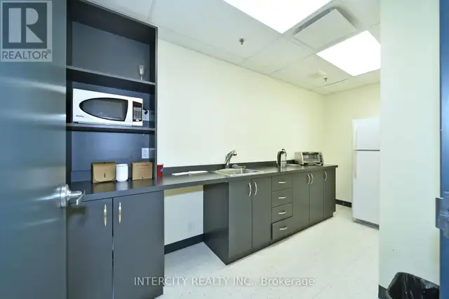 BSMT - 6 RONROSE DRIVE Vaughan (Concord), Ontario in Commercial & Office Space for Rent in Markham / York Region - Image 35