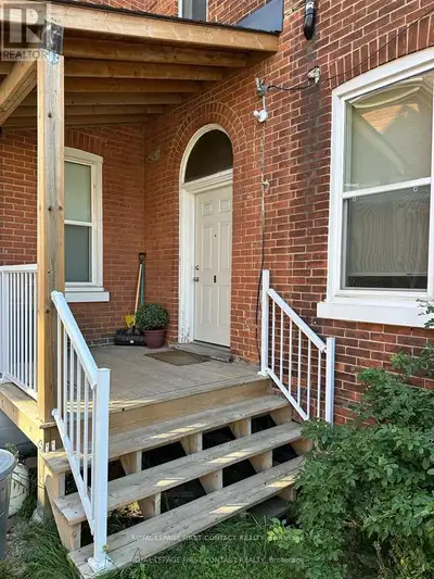 1 - 44 TORONTO STREET Barrie (City Centre), Ontario