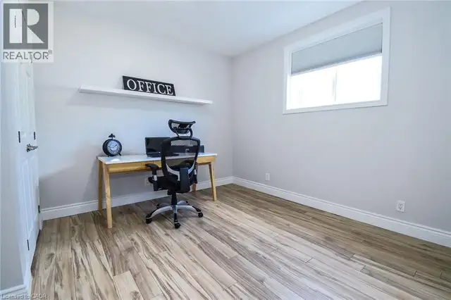 295 COURTLAND Street Delhi, Ontario in Houses for Sale in Norfolk County - Image 30