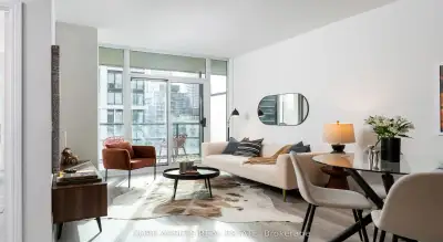 Price: $599,900 / $2,276/mo Welcome to 88 Broadway Ave #1004 - This Is The One You've Been Waiting F...