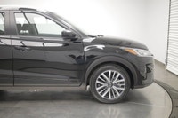 ADAPTIVE CRUISE CONTROL, HEATED FRONT SEATS, BACK-UP CAMERA, REMOTE ENGINE START, SMART DEVICE INTEG... (image 2)