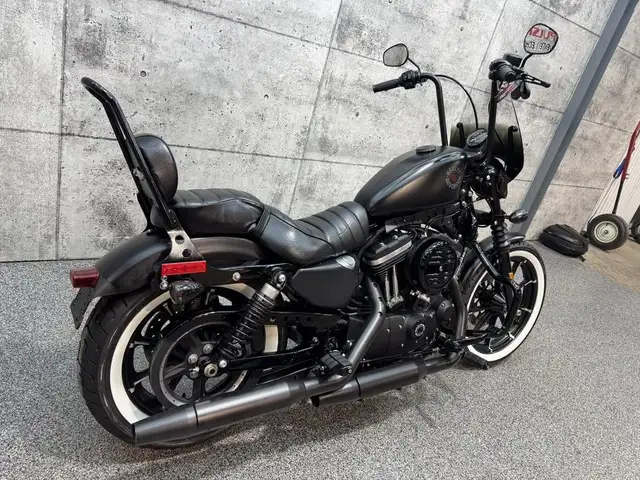 2019 Harley-Davidson XL883N IRON 883 in Sport Touring in Saguenay - Image 5
