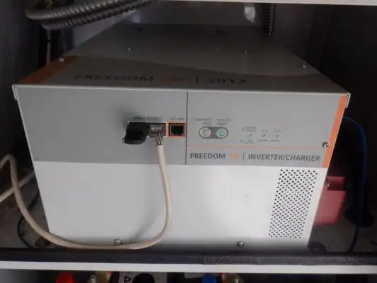 2012 Ford F-550 4x4 Crew Cab Service Truck with Shelving in Heavy Trucks in Edmonton - Image 76