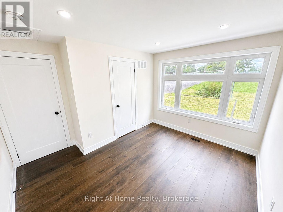 2 - 2885 ALTONA ROAD Pickering, Ontario 4