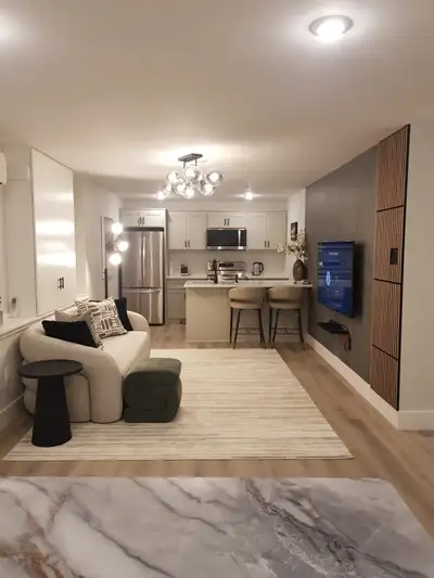 FULLY FURNISHED EXECUTIVE - 2 BEDROOMS 1 BATHROOM - QUISPAMSIS