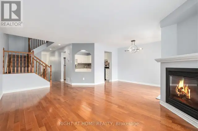 352 SELENE WAY Ottawa, Ontario62866661507074124