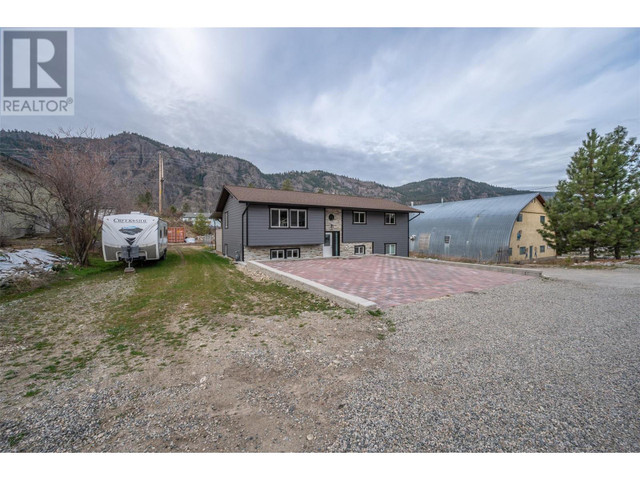 1720 OLIVER RANCH Road Okanagan Falls, British Columbia in Houses for Sale in Penticton - Image 4