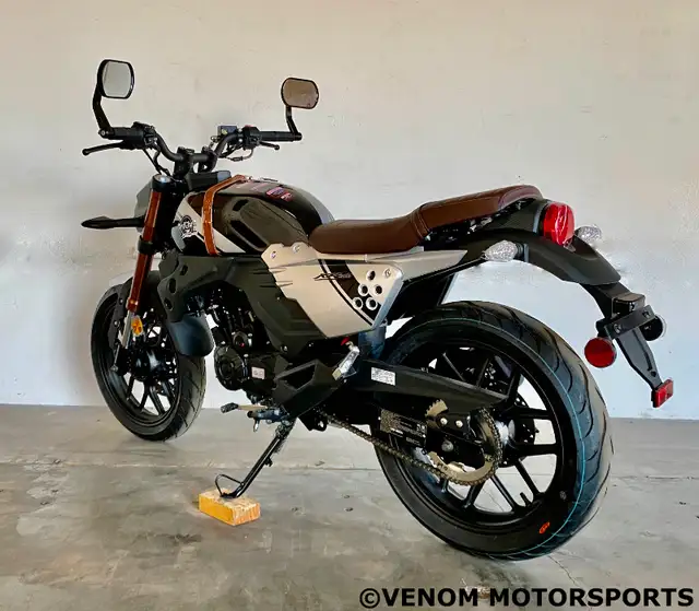 200CC MOTORCYCLE | STREET LEGAL | CAFE RACER CHOPPER | LIFAN KPM in Street, Cruisers & Choppers in City of Toronto - Image 12