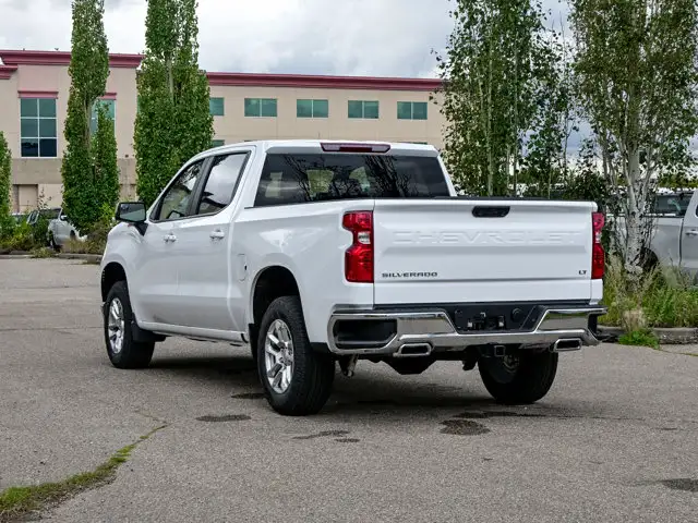 2026 Chevrolet Silverado 1500 LT in Cars & Trucks in Strathcona County - Image 12