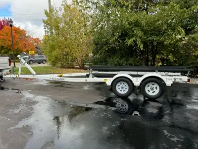 ezloader tandem axle 7400lb boat trailer clean fully ajustible bunk system surge disc brakes 20'/26'...
