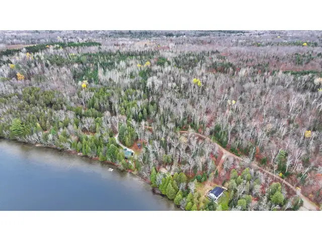 16 Ch. des Cèdres Cayamant, Quebec in Land for Sale in Gatineau - Image 7