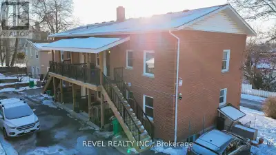 #1 - 350 SIMCOE STREET N Peterborough (Downtown), Ontario