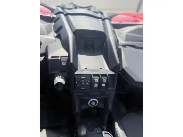 2024 Can-Am Maverick X3 RS Turbo in ATVs in New Glasgow - Image 21