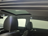 2020 Hyundai Tucson Come see all this and more at the Alfa Romeo of Winnipeg dealership, in the Wave... (image 7)