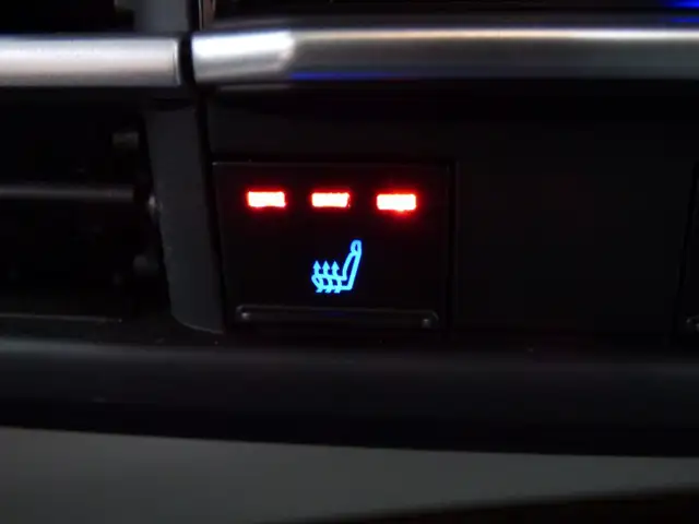 2024 TOYOTA SIENNA XLE HYBRIDE, 8 PASSAGERS, JAMAIS ACCIDENTÉ!!! in Cars & Trucks in City of Montréal - Image 19