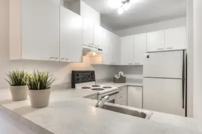 Disponible le 1er août – 4½ avec 2 chambres à 1650$/mois Apartme