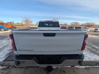 The 2024 Chevrolet Silverado 3500HD LT LT 4x4 is a powerful and dependable heavy-duty pickup designe... (image 5)