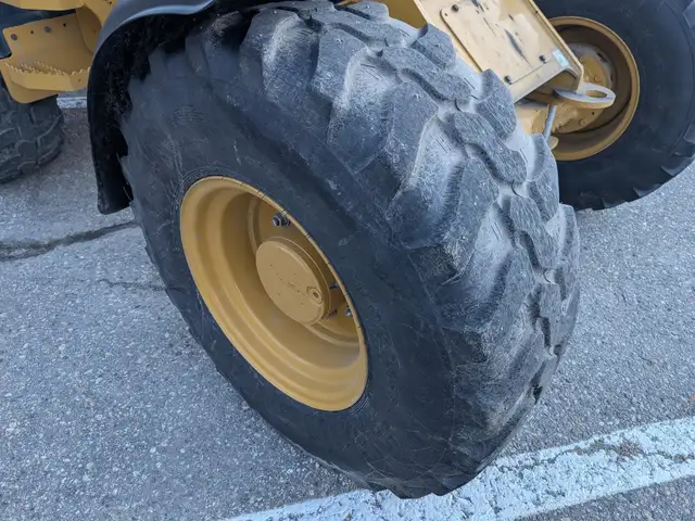 2020 CATERPILLAR 908M in Heavy Equipment in Edmonton - Image 25