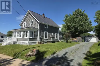 Charming & Updated Home in Prime Truro Location - Perfect for First-Time Buyers! Welcome to 9 Slack...
