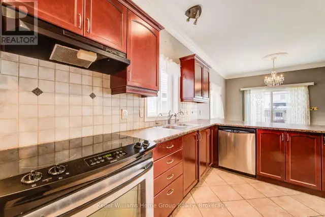 8 PRICE STREET Guelph (Victoria North), Ontario in Houses for Sale in Guelph - Image 11
