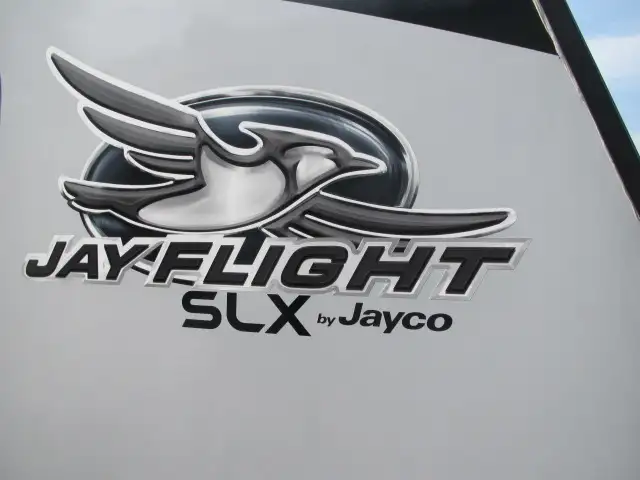 2021 Jayco SLX 195RB-3204 LBS, SOLAR PACKAGE,$15,999,FINANCING!  in Travel Trailers & Campers in Ottawa - Image 5