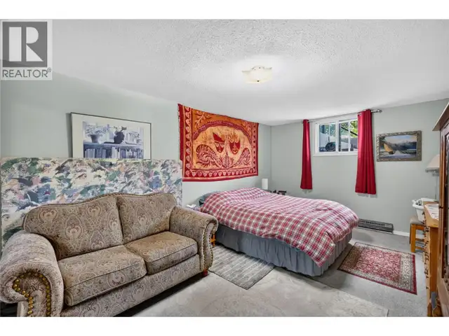 355 & 357 Gwyer Street Penticton, British Columbia in Houses for Sale in Penticton - Image 26